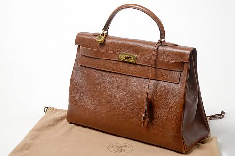 Lot 469 HERMES
